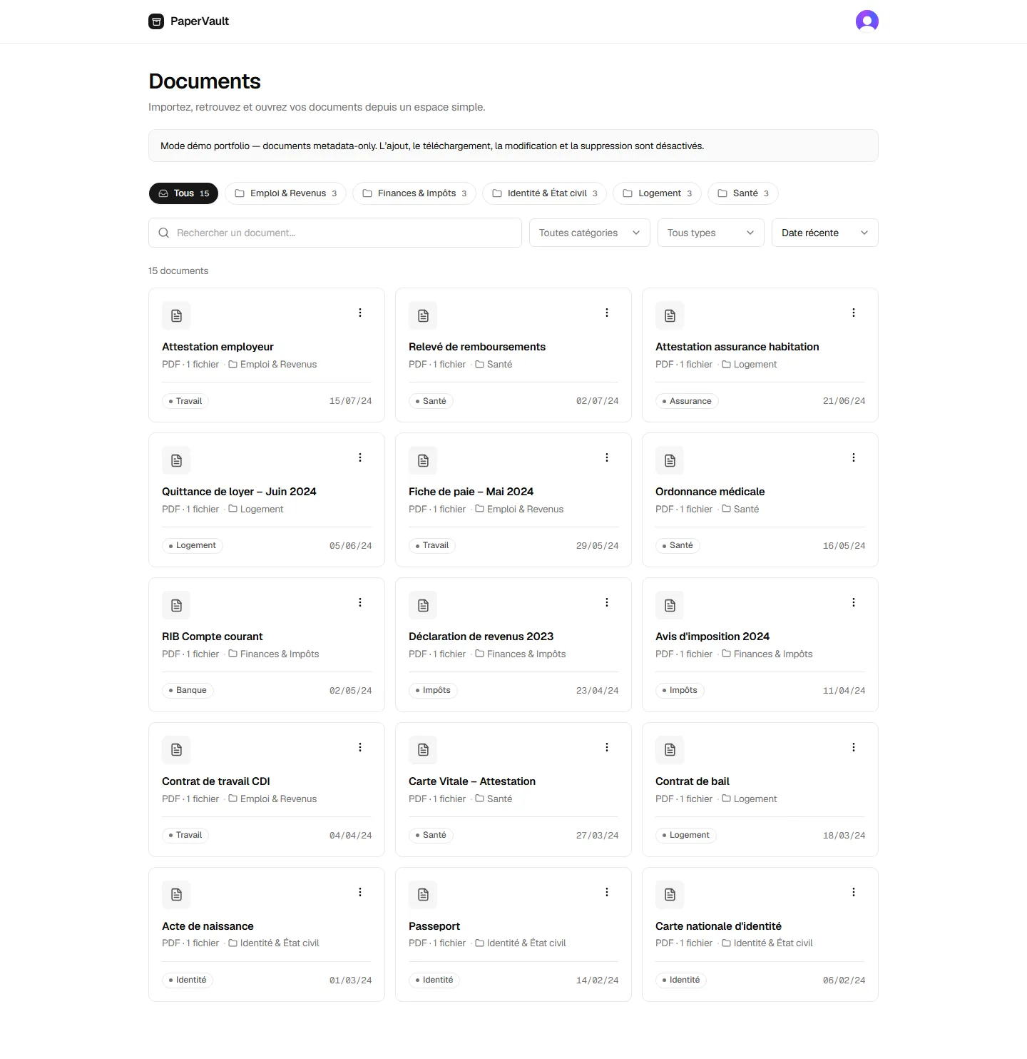 Dashboard PaperVault — documents administratifs organisés par dossiers