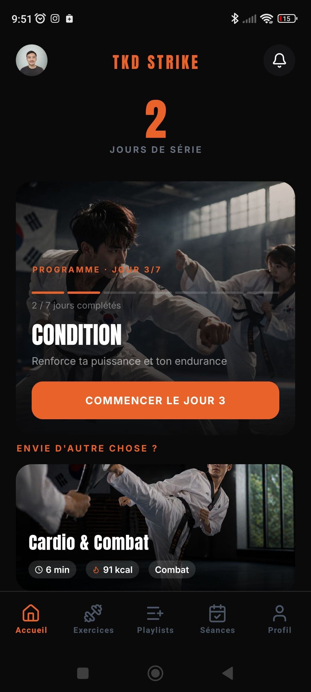 Écran d'accueil TKD Strike avec programme du jour et streak