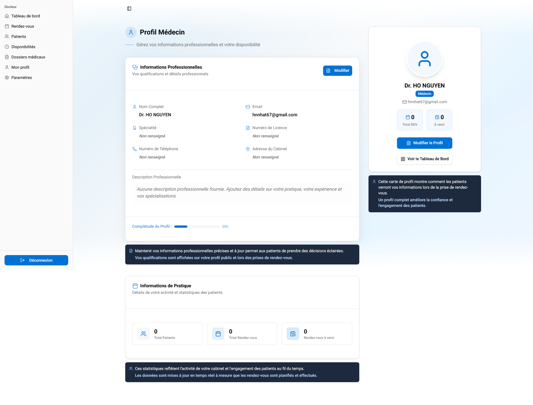 Fiche patient affichant les informations personnelles, l’historique médical et les détails utiles pour le suivi.
